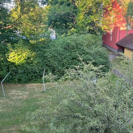 Chic And Cheap 50m 2 With Balkon