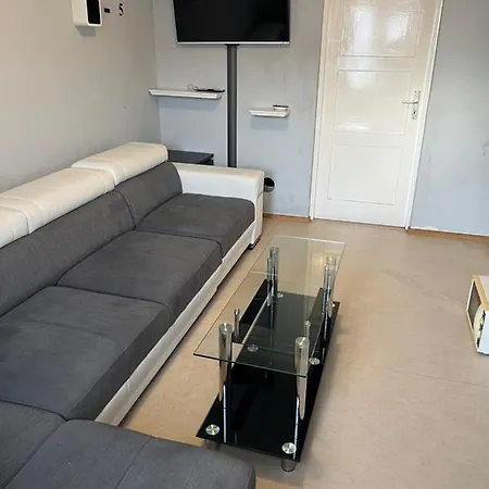 公寓 Chic And Cheap 50m 2 With Balkon